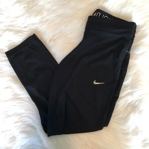 Nike Cropped Workout Leggings